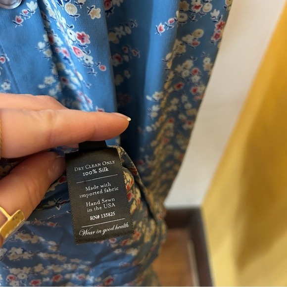 No. 6 Store 100% Silk Button Back Floral Midi Dress V-Neck Pockets Blue $525 - Picture 10 of 10